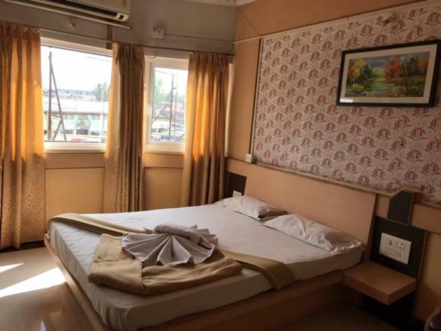 Bharati Lodge Hubli Exterior photo