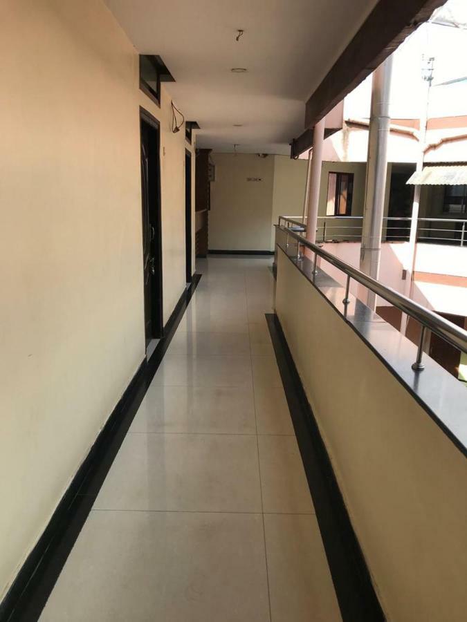 Bharati Lodge Hubli Exterior photo